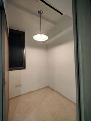 Marine Blue (D15), Condominium #595384761